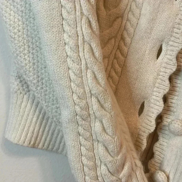 & Other Stories Paris Atelier Chunky Cable Knit Cardigan - Picture 4 of 8